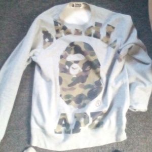Bathing  ape sweatshirt authentic guarentee